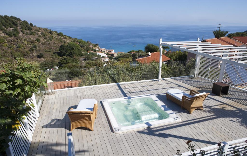 Hotel Gallo Nero SantʼAndrea Exteriör bild