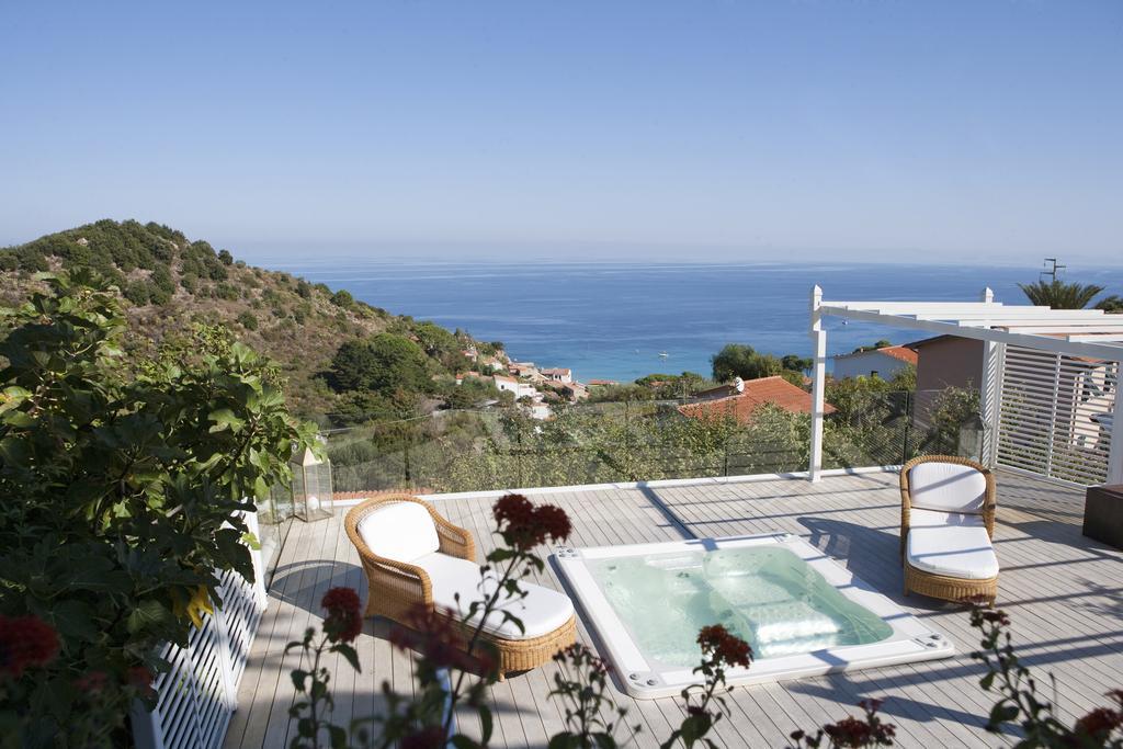 Hotel Gallo Nero SantʼAndrea Exteriör bild